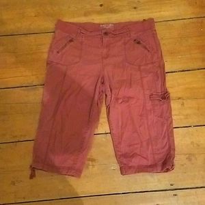 Capris cargo pants, red, like new.